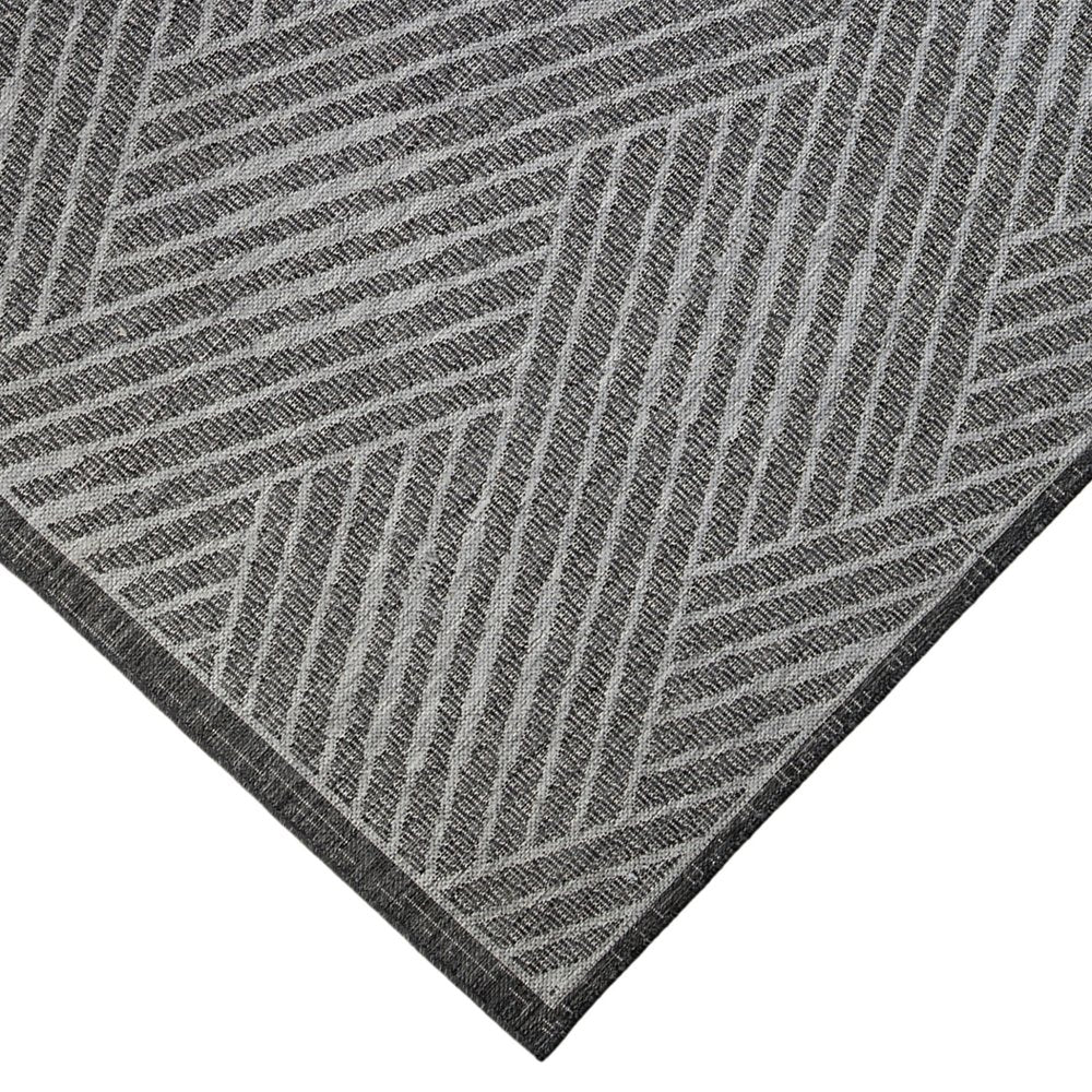 5' X 8' Gray and Blue Geometric Stain Resistant Indoor Outdoor Area Rug