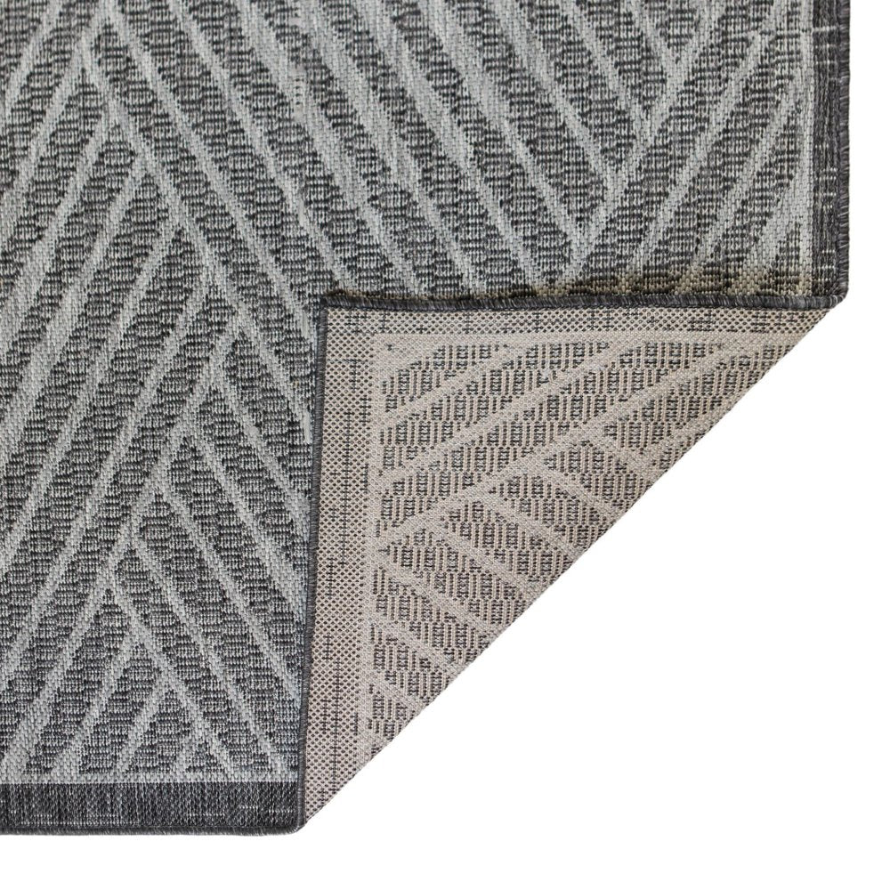 5' X 8' Gray and Blue Geometric Stain Resistant Indoor Outdoor Area Rug
