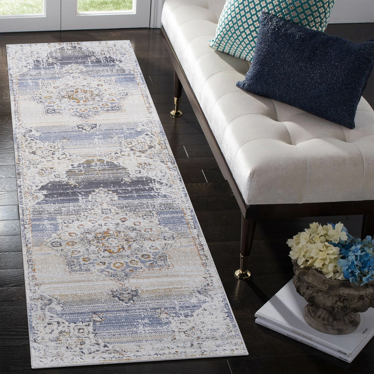 Payas - Medallion Area Rug by Couch.com