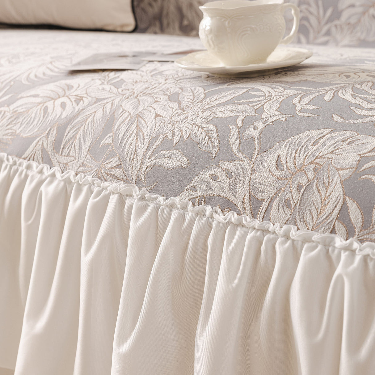 French Chic Style Ruffle Floral Cover Throws for Sofas, Decorative Couch Covers