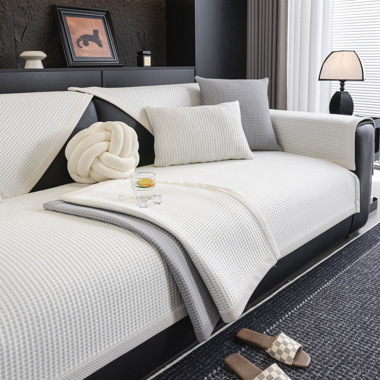 Non-Slip Cooling Breathable Couch Protector Towel, Lightweight Slipcover for Sofas