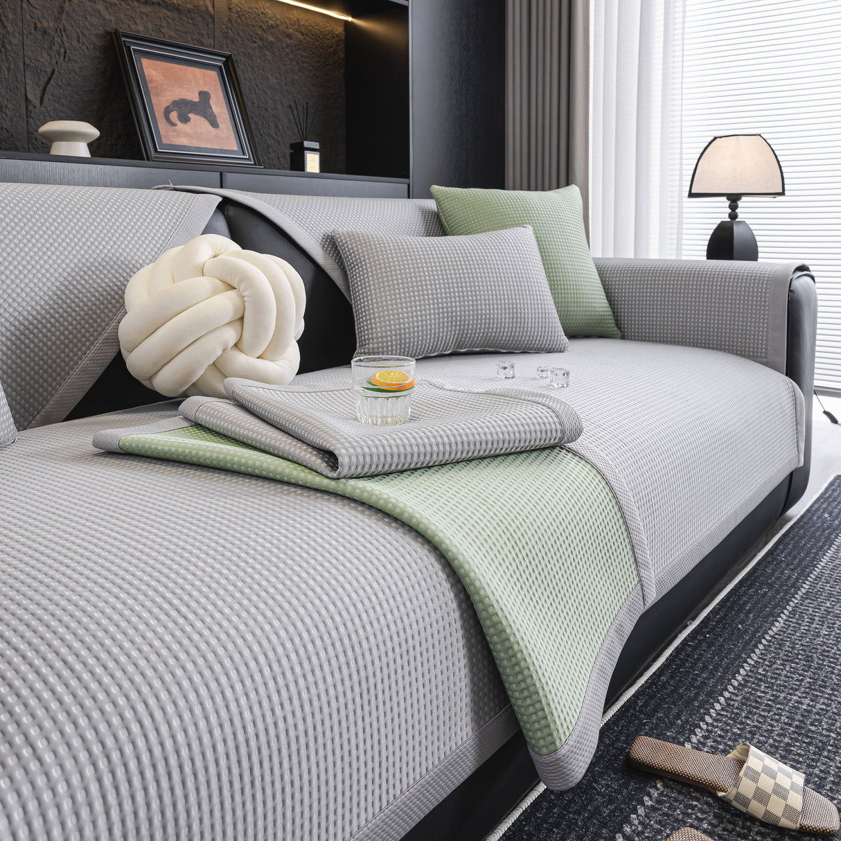 Non-Slip Cooling Breathable Couch Protector Towel, Lightweight Slipcover for Sofas