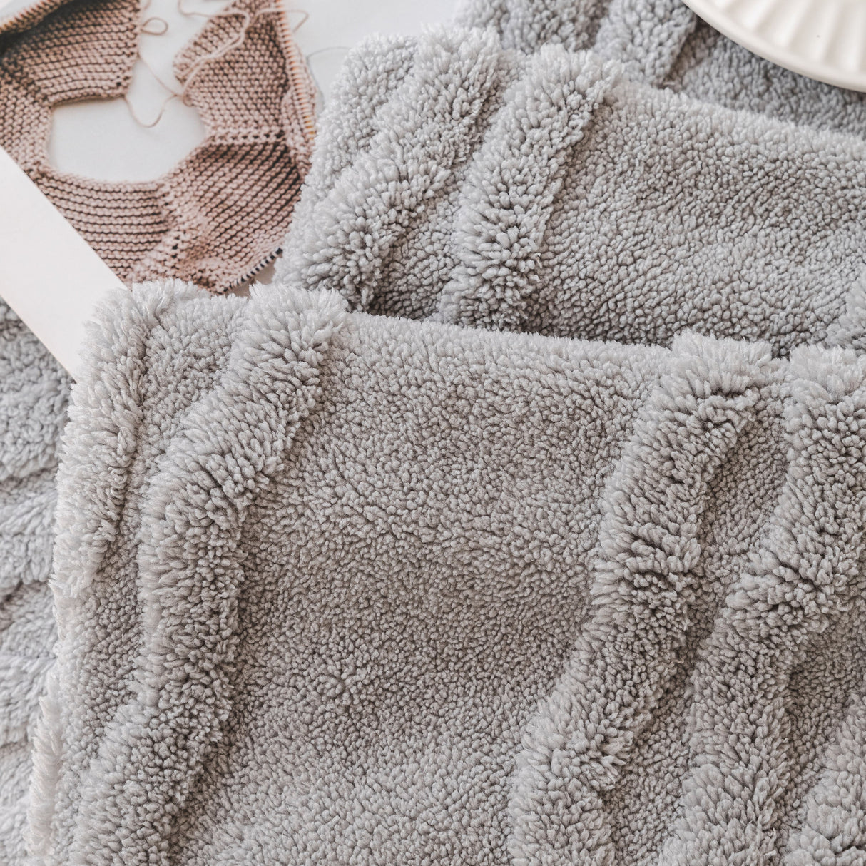 Modern 3D Water Ripple Sofa Cover, Non-Shedding Cream Style Furniture Protector Throw