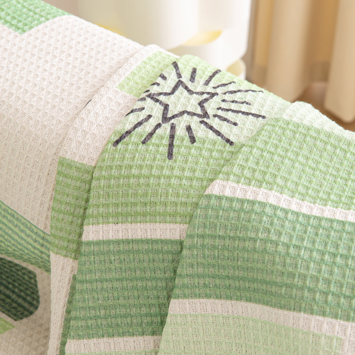 Chenille Sofa Cover Throw, Smile Couch Cover Blanket Throws for Couches, Soft Sofa Towel