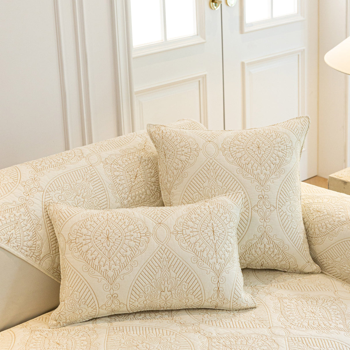 Baroque Sofa Cover – Quilted Cotton, Non-Slip, Washable with Ornate Embroidery