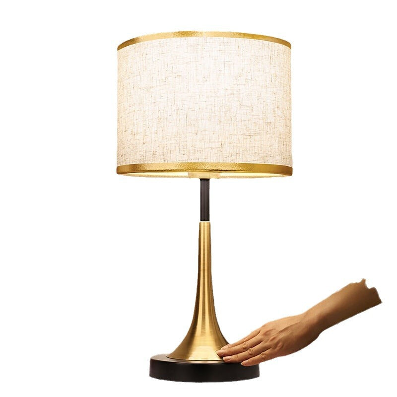 Modern Touch Sensor Dimming Luxury Living Room Simple Nordic LED Table Lamp Creative Simplicity Cloth Desk Light Indoor Decorative Table Lamp Cute Study Lamps for Bedroom Décor