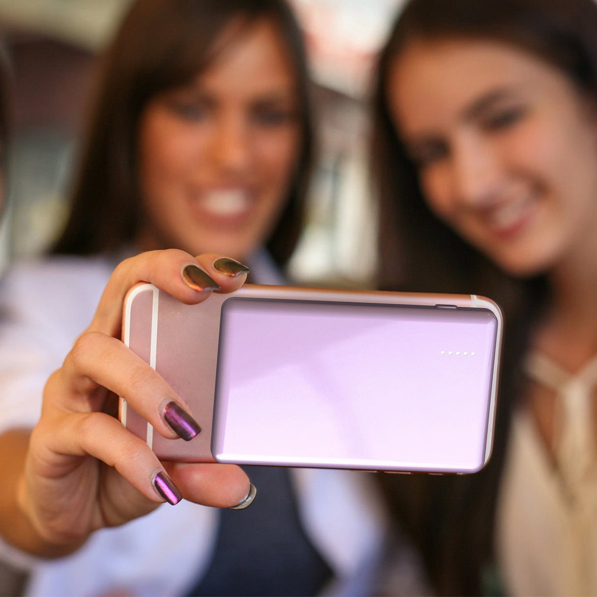 2 In 1 5000mAh Slim MagSafe Wireless Power Bank by DirectDeals