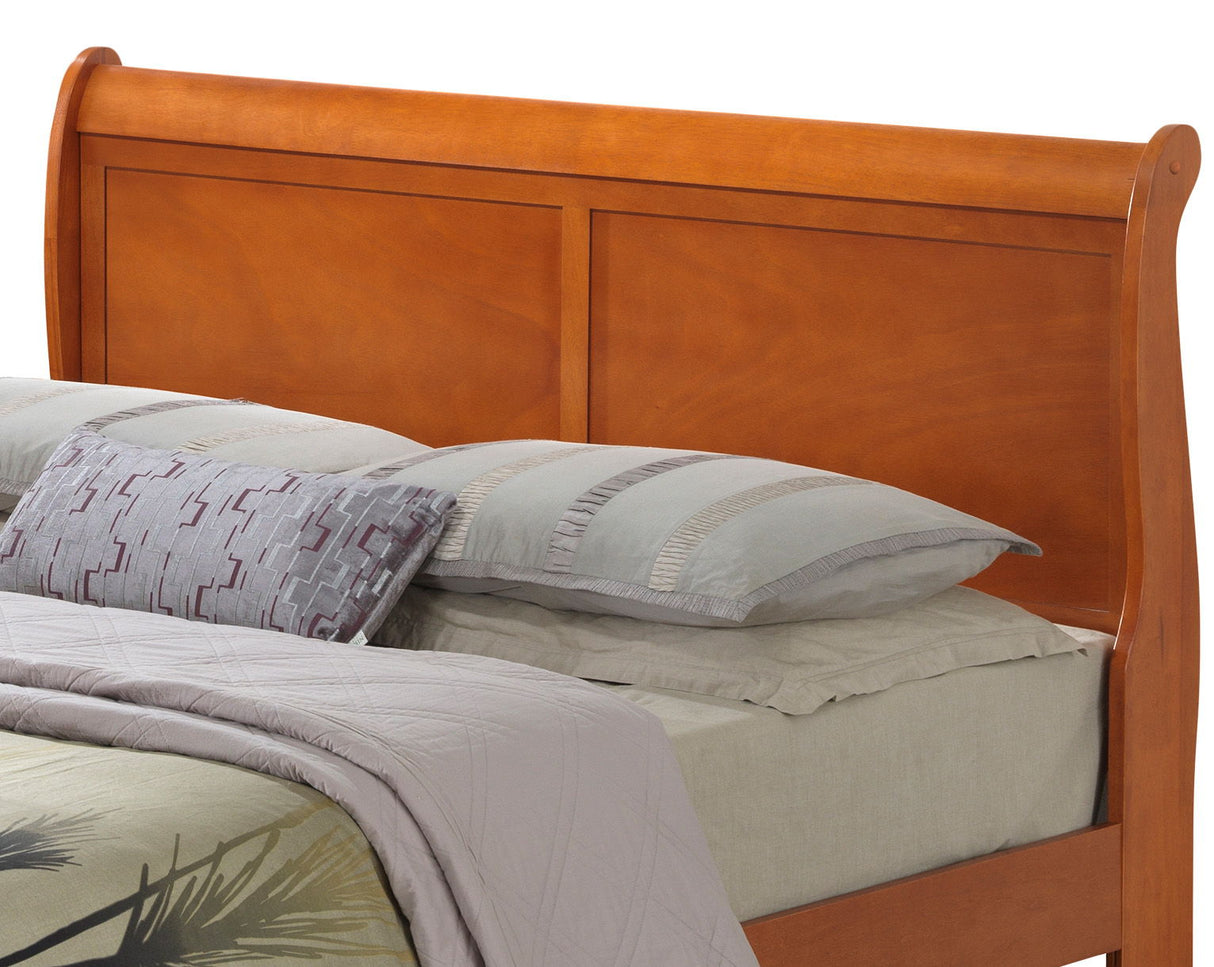 Panel Sleigh Bed by Couch.com