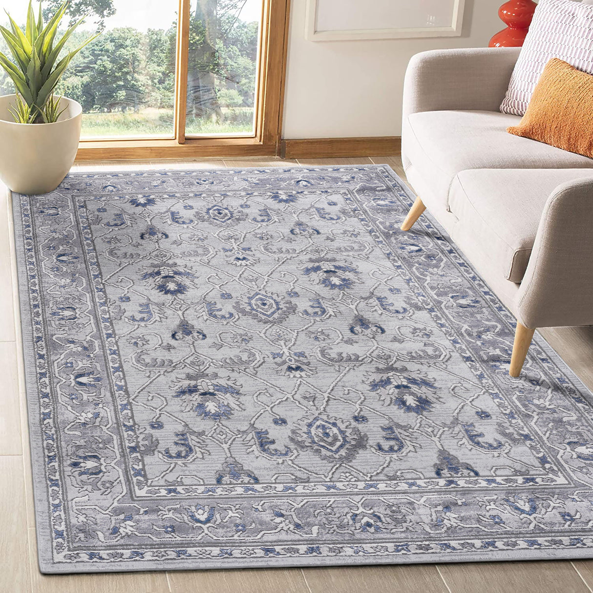 Marfi - Trendy Oriental Rug by Couch.com