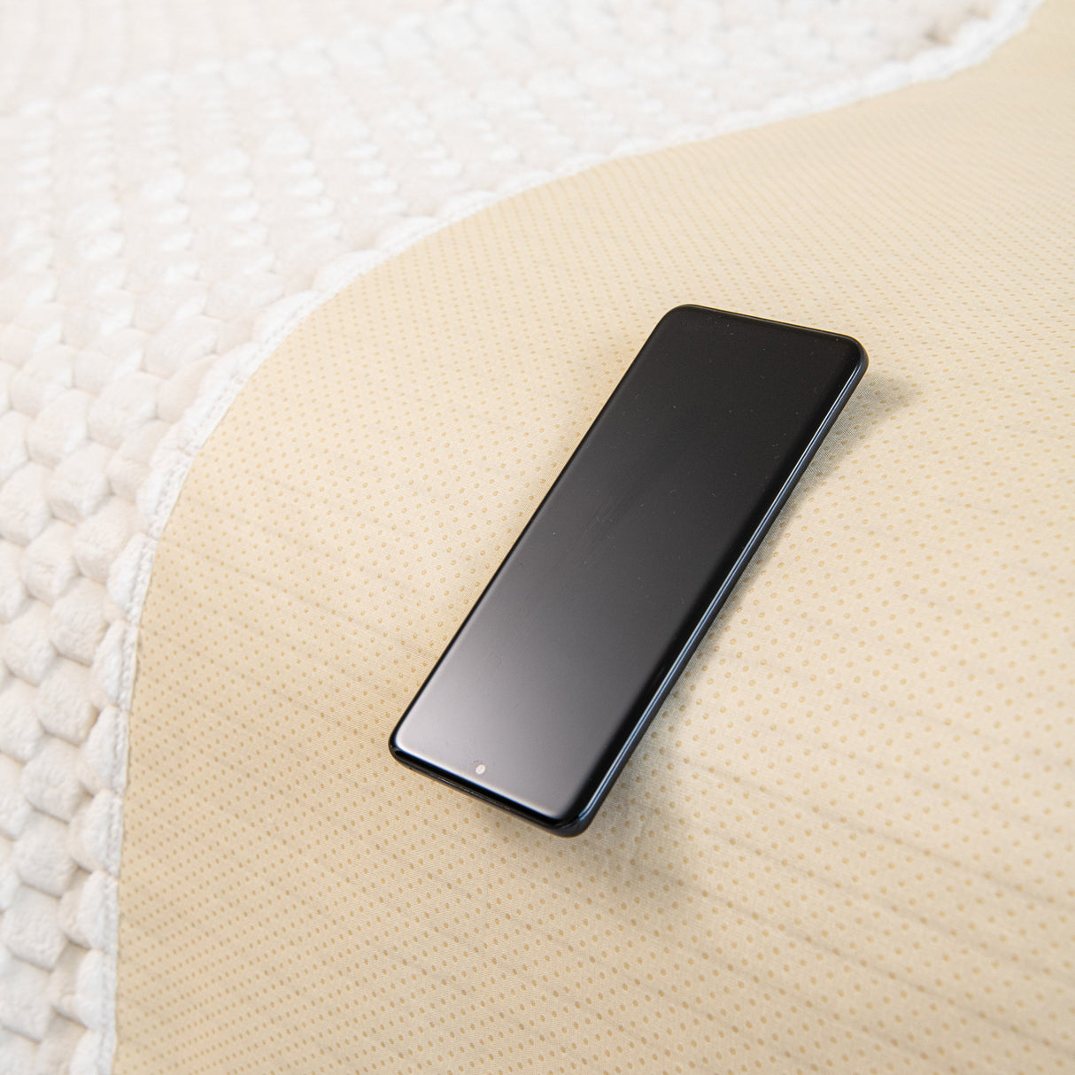 Thick Plush Non-Slip Sofa Throw Cover, Warm Soft Faux Fur Couch Protector for Winter