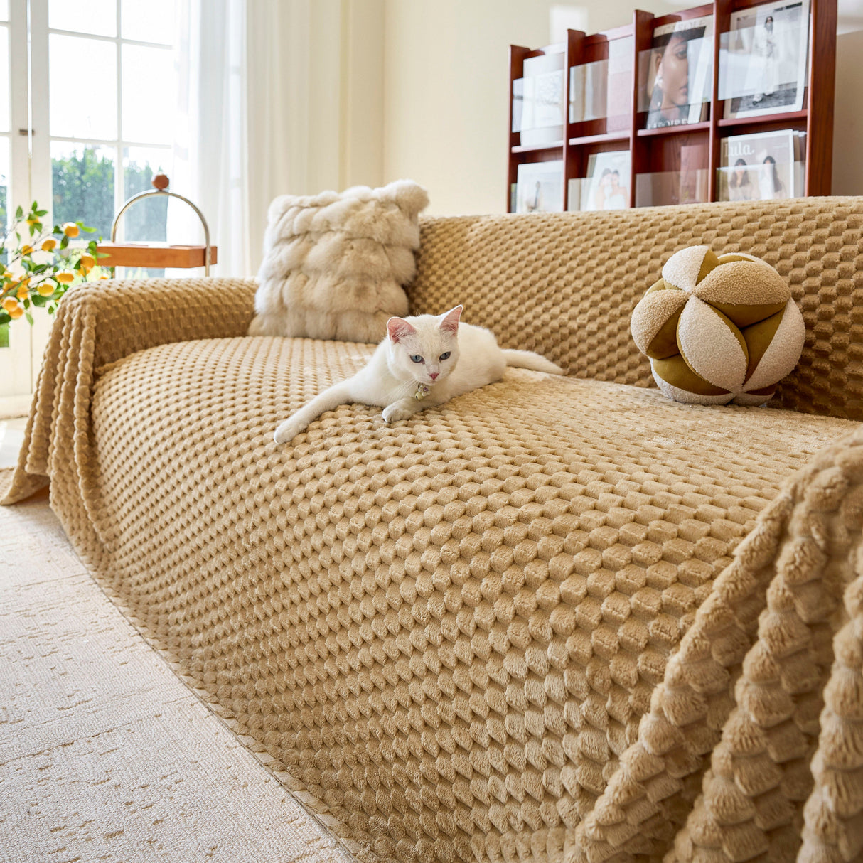 Thick Plush Non-Slip Sofa Throw Cover, Warm Soft Faux Fur Couch Protector for Winter