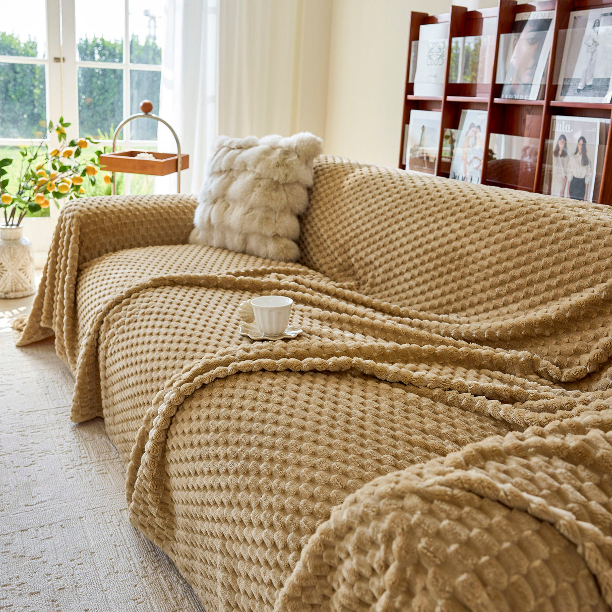 Thick Plush Non-Slip Sofa Throw Cover, Warm Soft Faux Fur Couch Protector for Winter