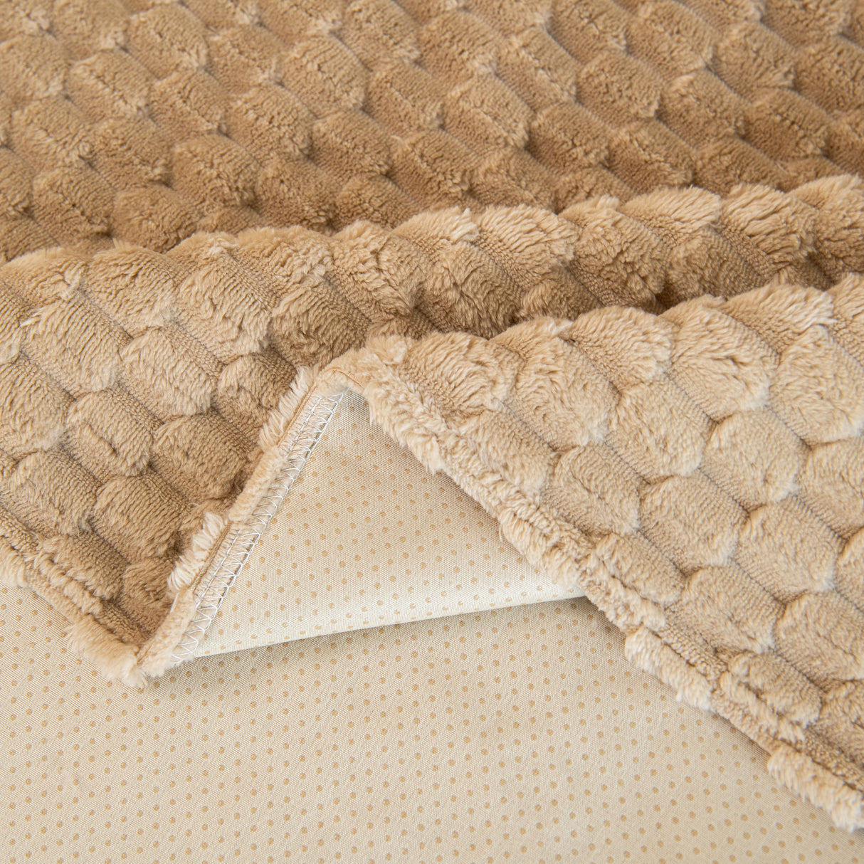 Thick Plush Non-Slip Sofa Throw Cover, Warm Soft Faux Fur Couch Protector for Winter