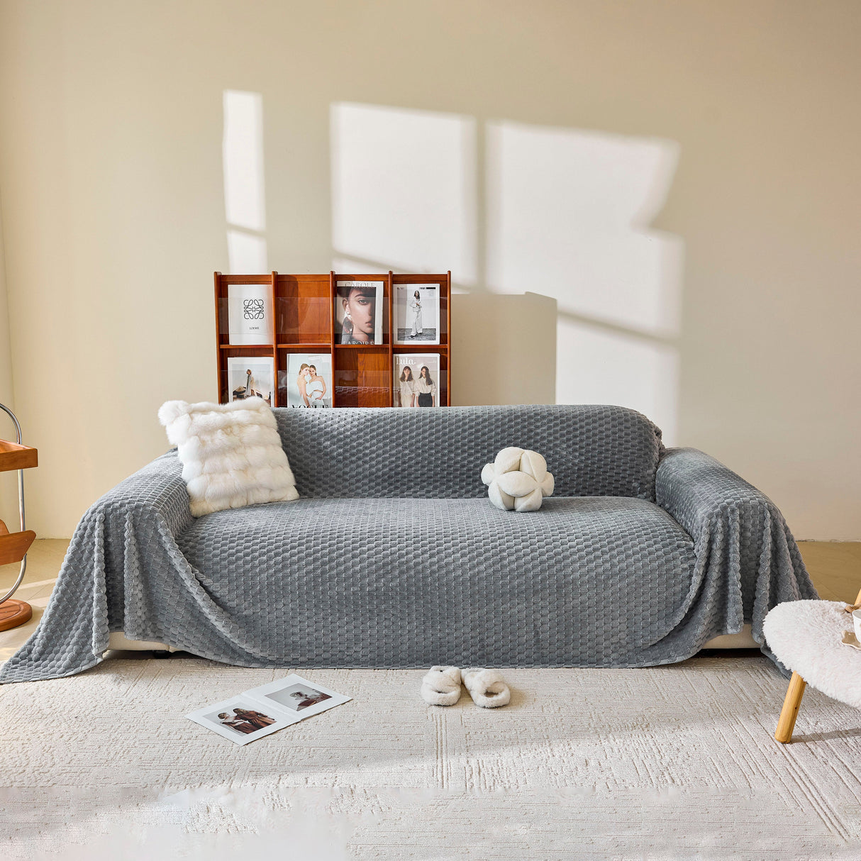 Thick Plush Non-Slip Sofa Throw Cover, Warm Soft Faux Fur Couch Protector for Winter