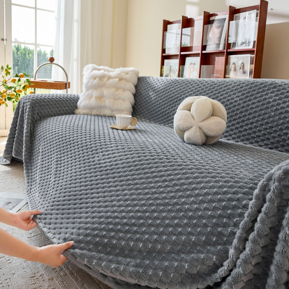 Thick Plush Non-Slip Sofa Throw Cover, Warm Soft Faux Fur Couch Protector for Winter