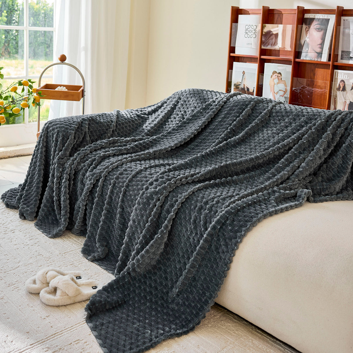 Thick Plush Non-Slip Sofa Throw Cover, Warm Soft Faux Fur Couch Protector for Winter