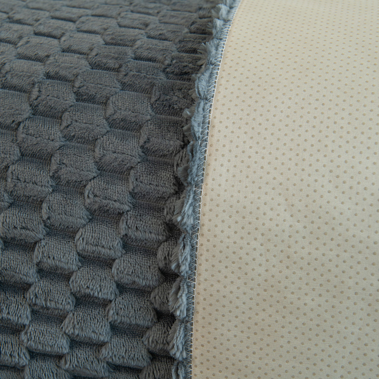 Thick Plush Non-Slip Sofa Throw Cover, Warm Soft Faux Fur Couch Protector for Winter