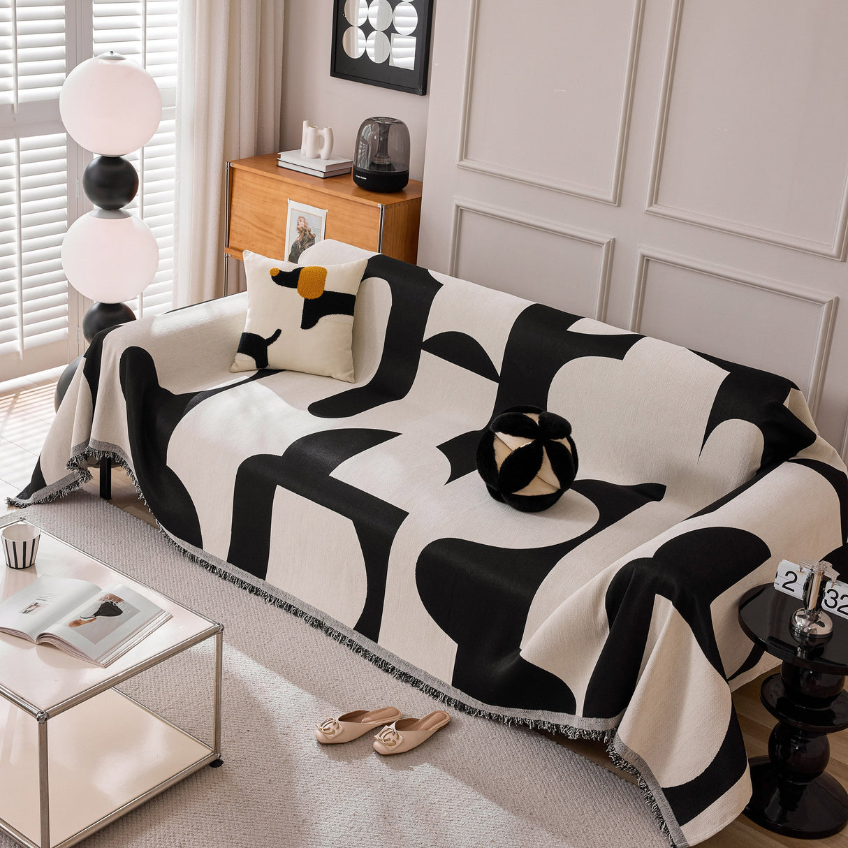 Modern Abstract Chenille Sofa Cover, Large Soft Throw Blanket with Tassels for Couch