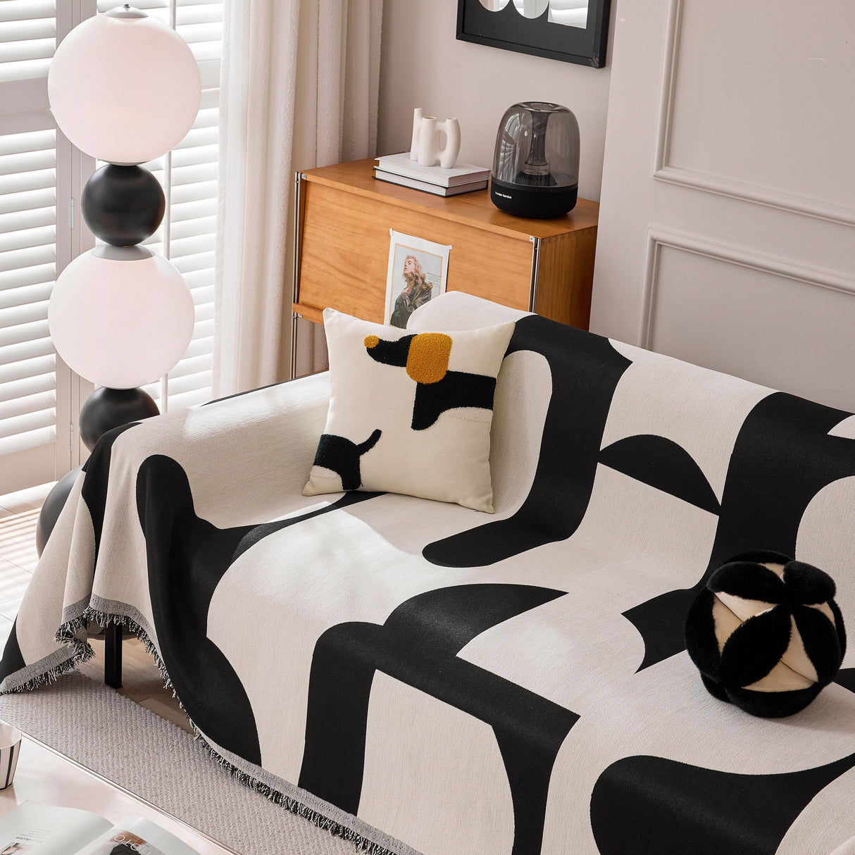 Modern Abstract Chenille Sofa Cover, Large Soft Throw Blanket with Tassels for Couch