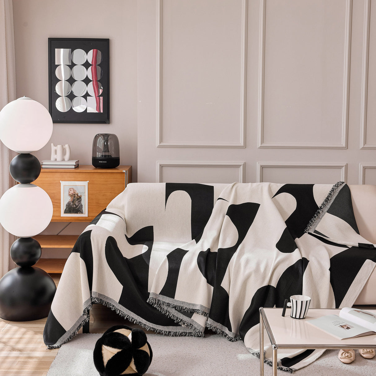 Modern Abstract Chenille Sofa Cover, Large Soft Throw Blanket with Tassels for Couch