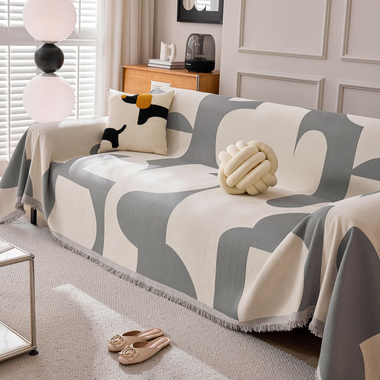 Modern Abstract Chenille Sofa Cover, Large Soft Throw Blanket with Tassels for Couch