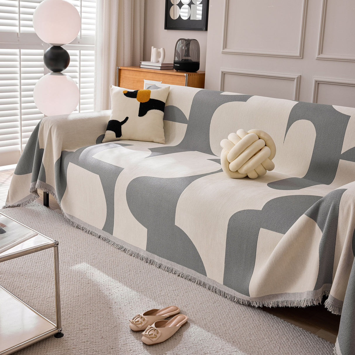 Modern Abstract Chenille Sofa Cover, Large Soft Throw Blanket with Tassels for Couch