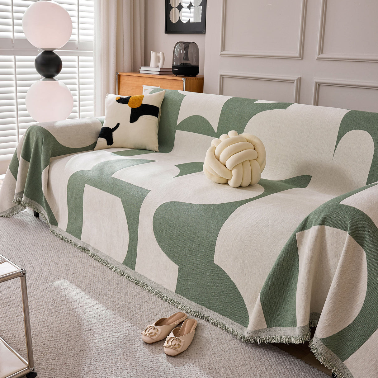 Modern Abstract Chenille Sofa Cover, Large Soft Throw Blanket with Tassels for Couch