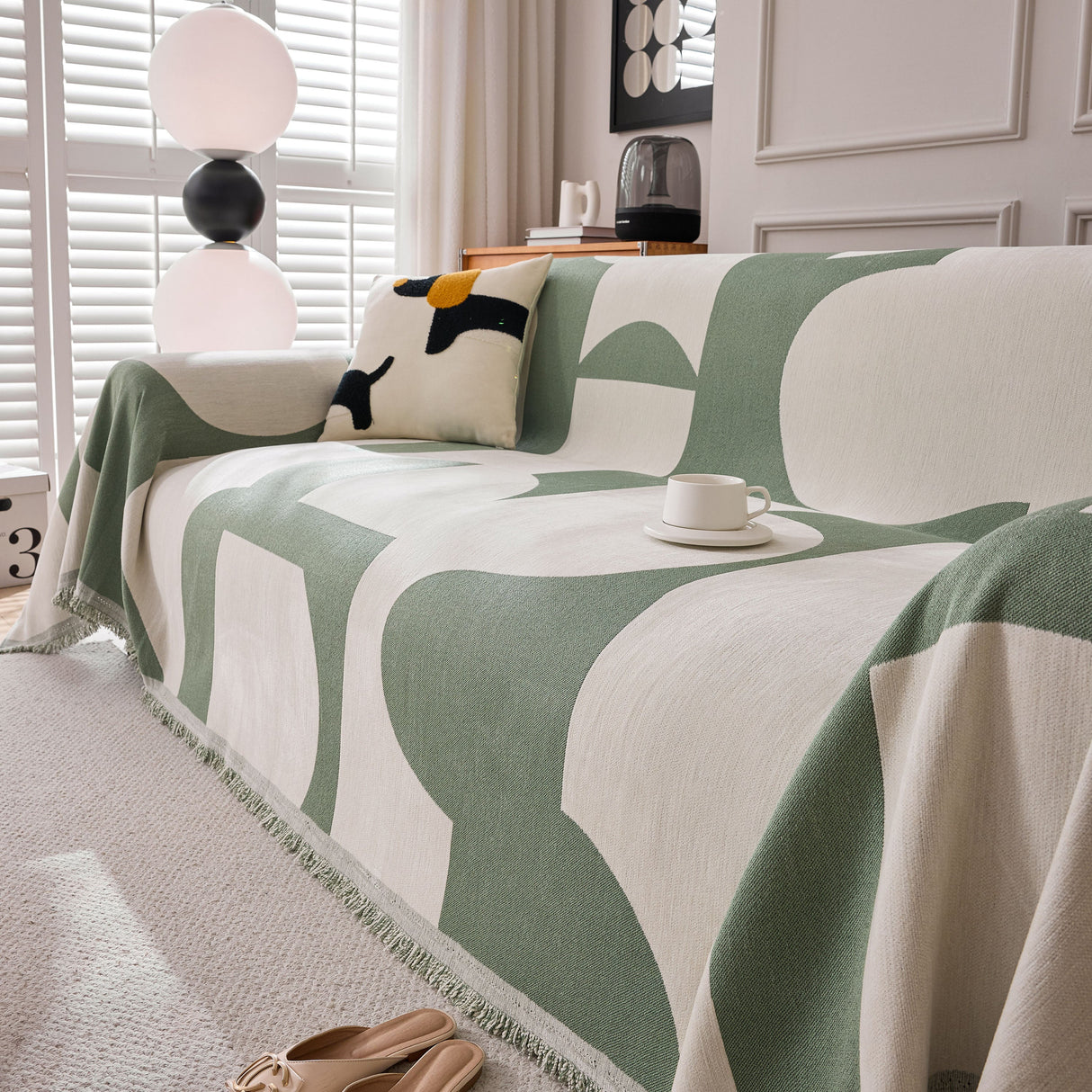 Modern Abstract Chenille Sofa Cover, Large Soft Throw Blanket with Tassels for Couch