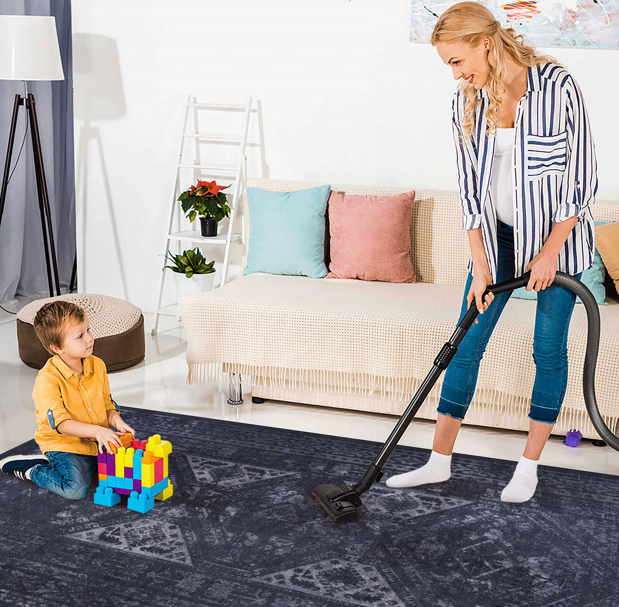 Maval - Washable Rug by Couch.com