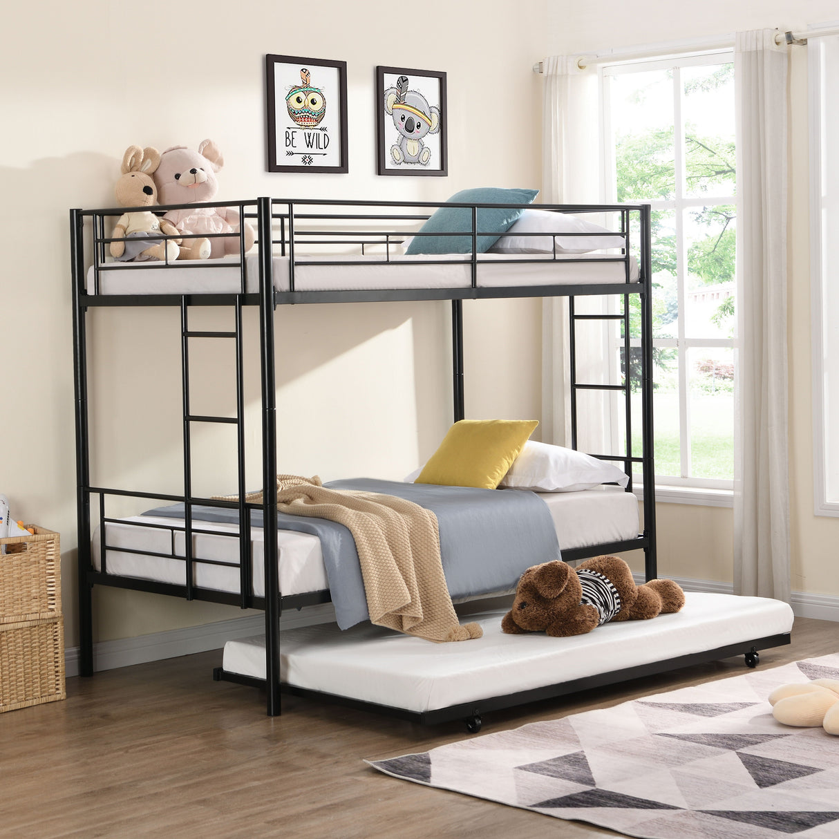 Bunk Bed With Trundle by Couch.com