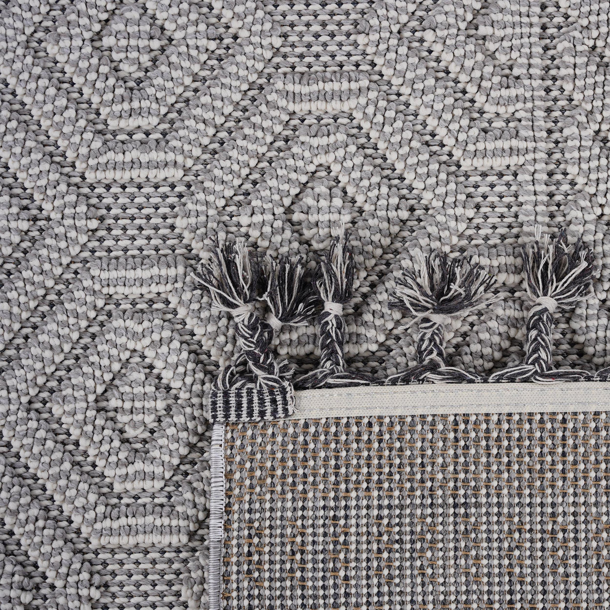 Guros - Geometric Indoor / Outdoor Area Rug by Couch.com