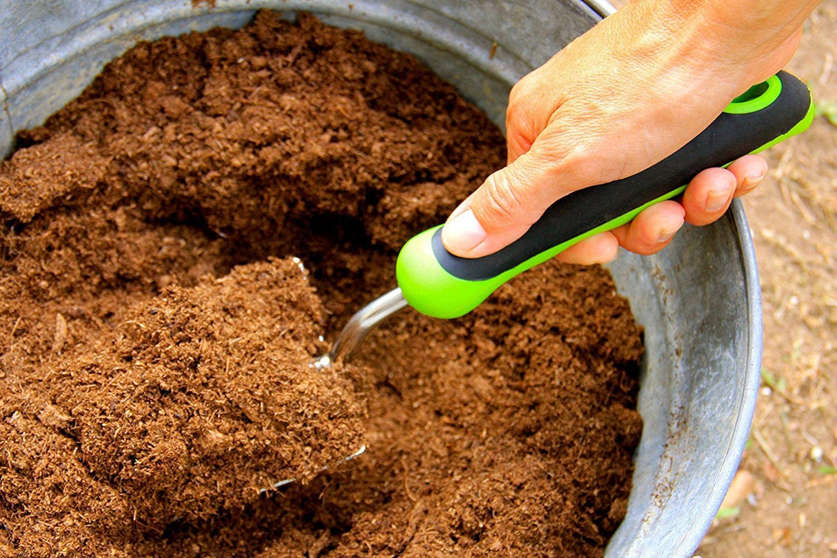 Garden Trowel by Garden Guru