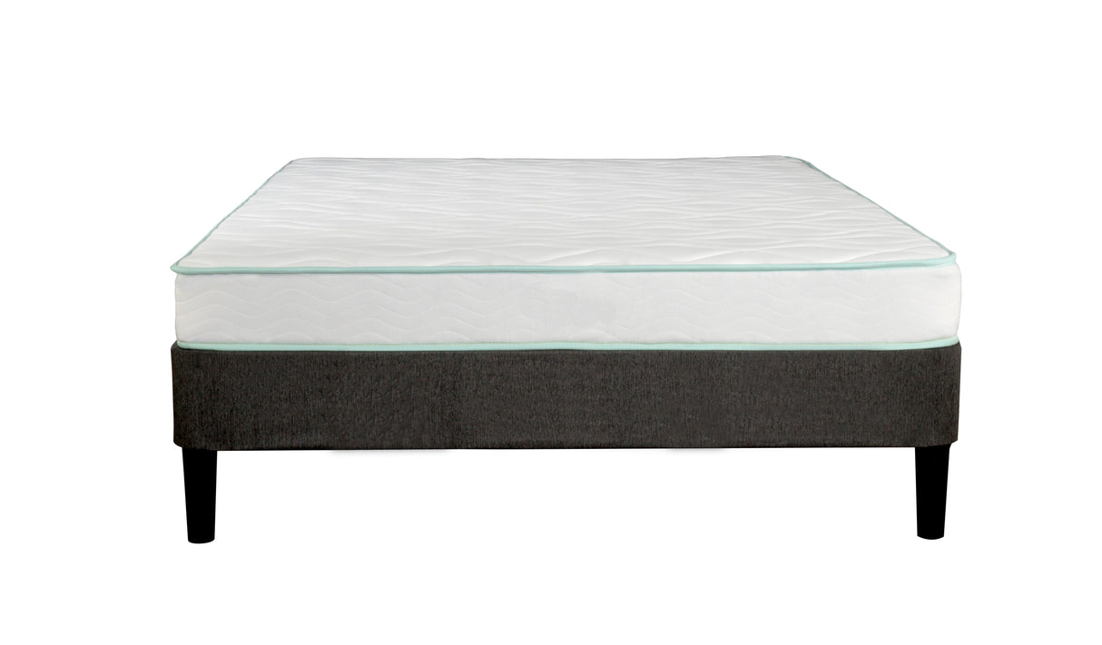 6" Medium Innerspring Hybrid Mattress by Couch.com