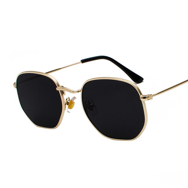 Unisex Woman and Man Vintage Retro and Modern Sunglasses Square Metal Frame Sunglasses Pilot Mirror Classic With UV400 Protection