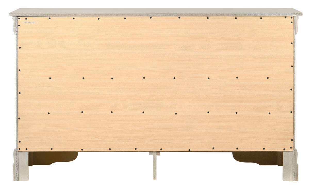 Traditional Dresser Elegant by Couch.com