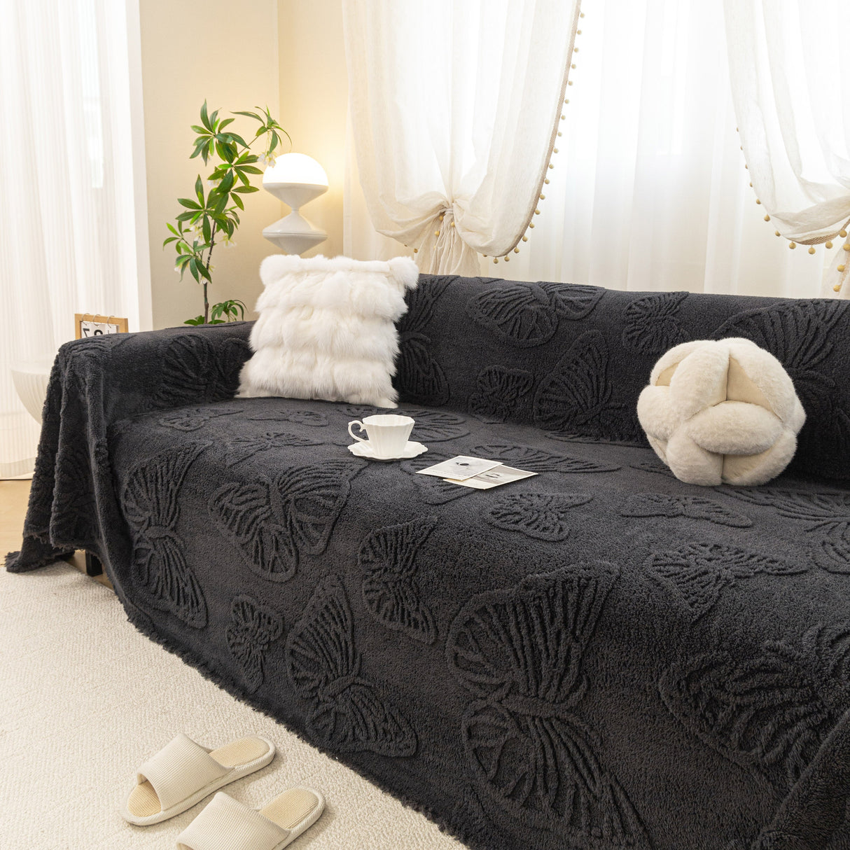 Luxury 3D Butterfly Jacquard Sofa Throw Blanket, Ultra-Soft Plush Fleece Couch Cover