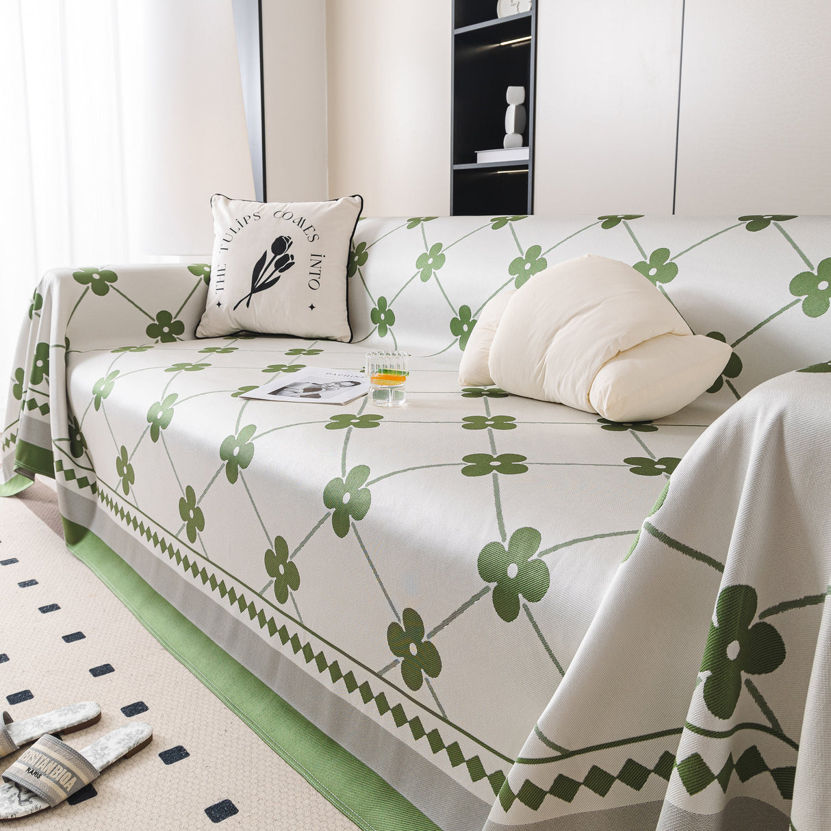 Cooling Four-Leaf Clover Hope Faith Love Luck Summer Comfy Ice Silk Furniture Throw Covers for Sofas