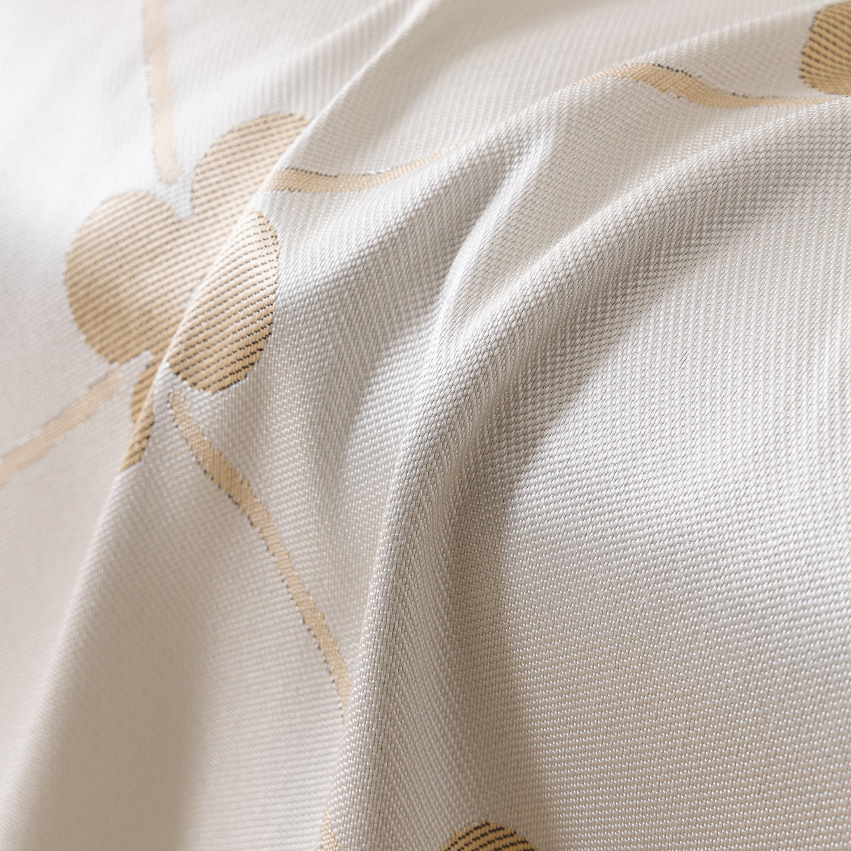 Cooling Four-Leaf Clover Hope Faith Love Luck Summer Comfy Ice Silk Furniture Throw Covers for Sofas