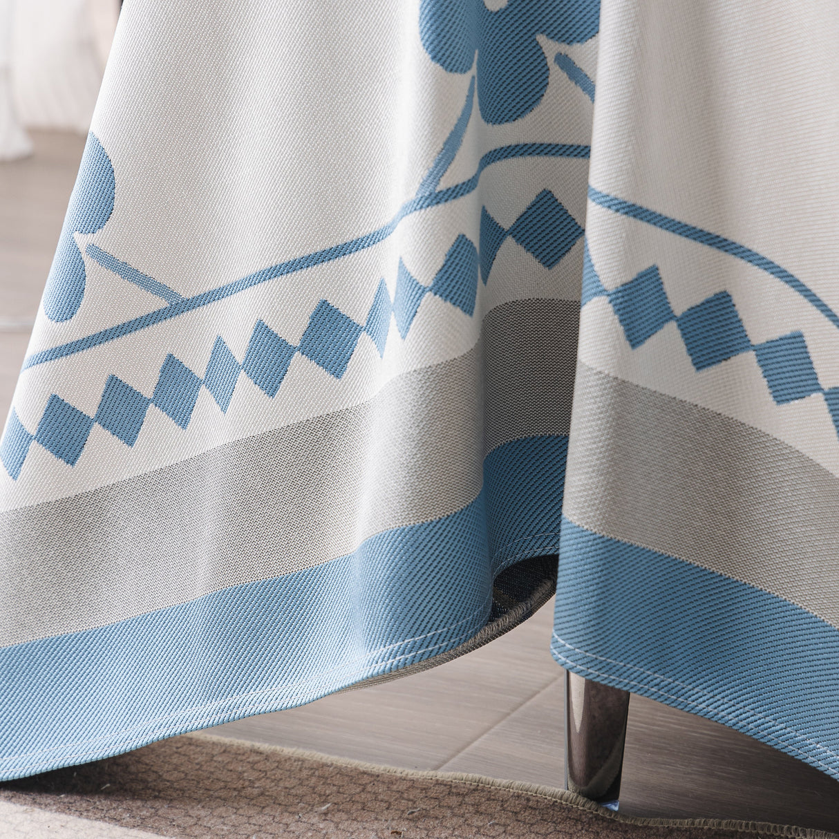 Cooling Four-Leaf Clover Hope Faith Love Luck Summer Comfy Ice Silk Furniture Throw Covers for Sofas