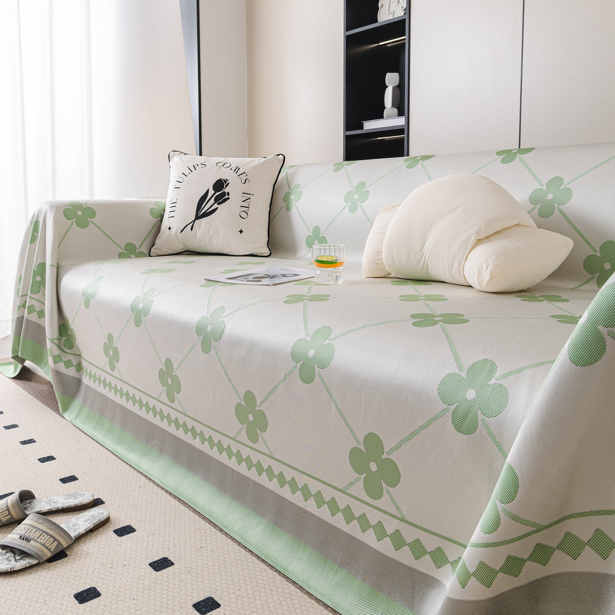 Cooling Four-Leaf Clover Hope Faith Love Luck Summer Comfy Ice Silk Furniture Throw Covers for Sofas