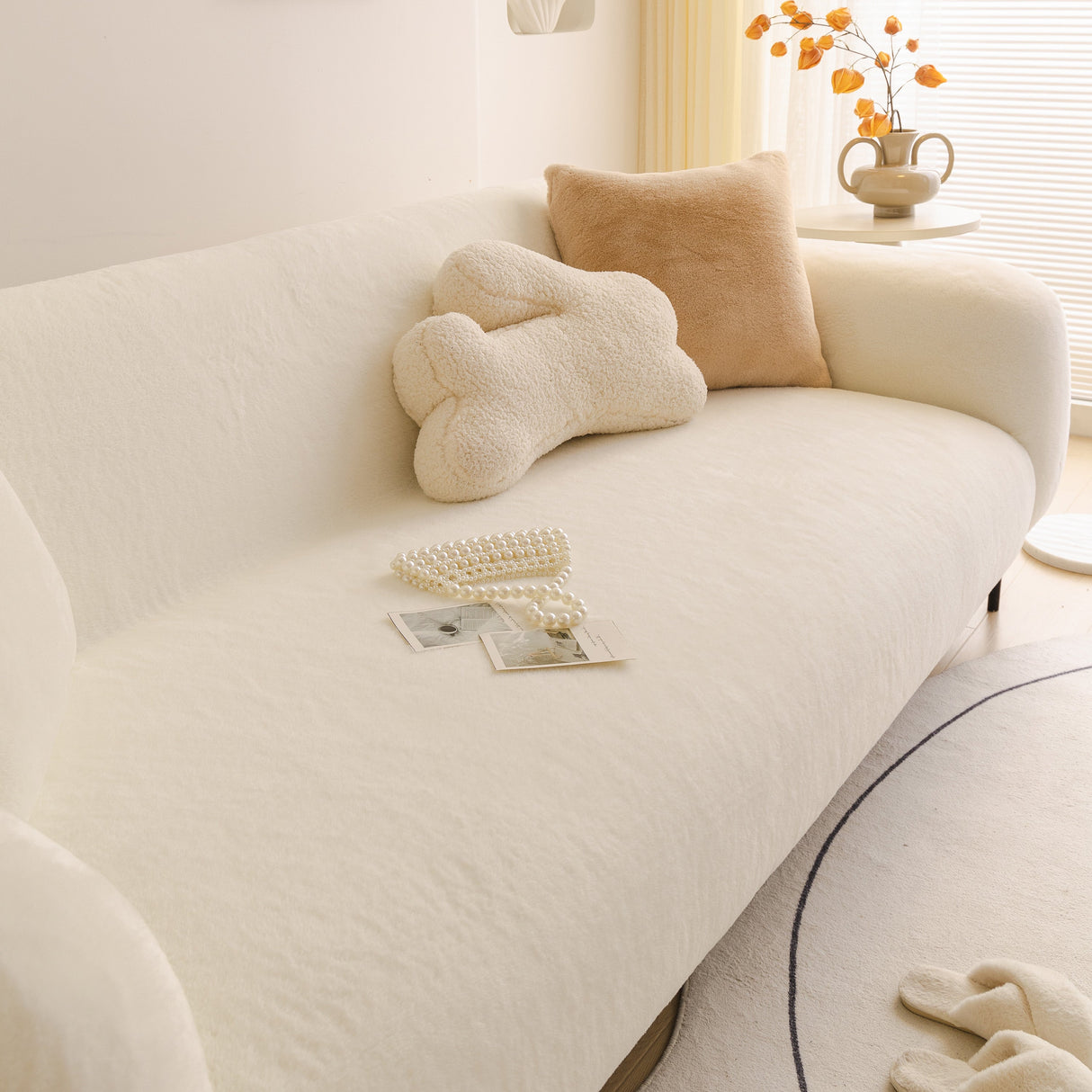 Soft Plush Warm Sofa Cover Stretchable Cozy Velvet Couch Protector for Fall & Winter