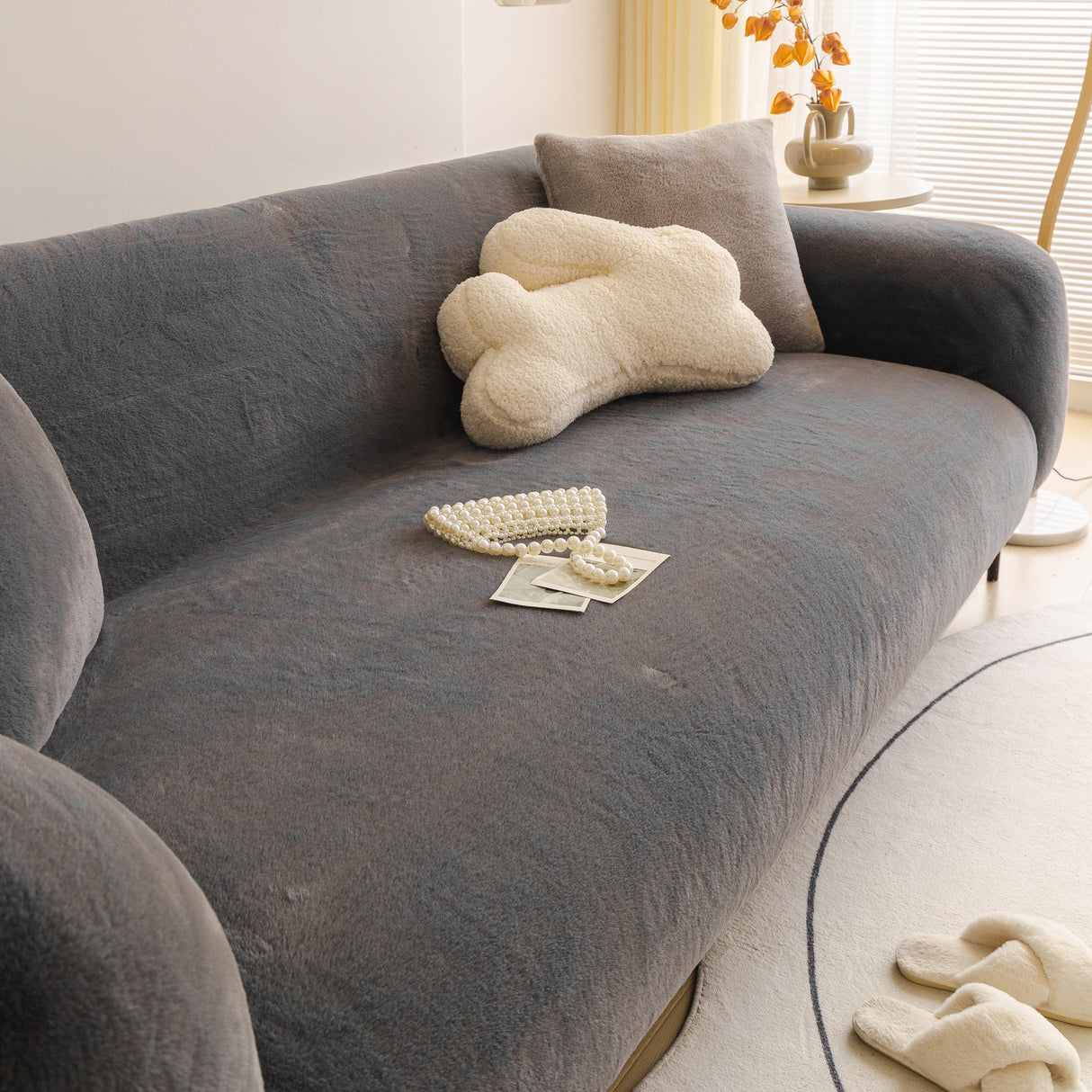 Soft Plush Warm Sofa Cover Stretchable Cozy Velvet Couch Protector for Fall & Winter