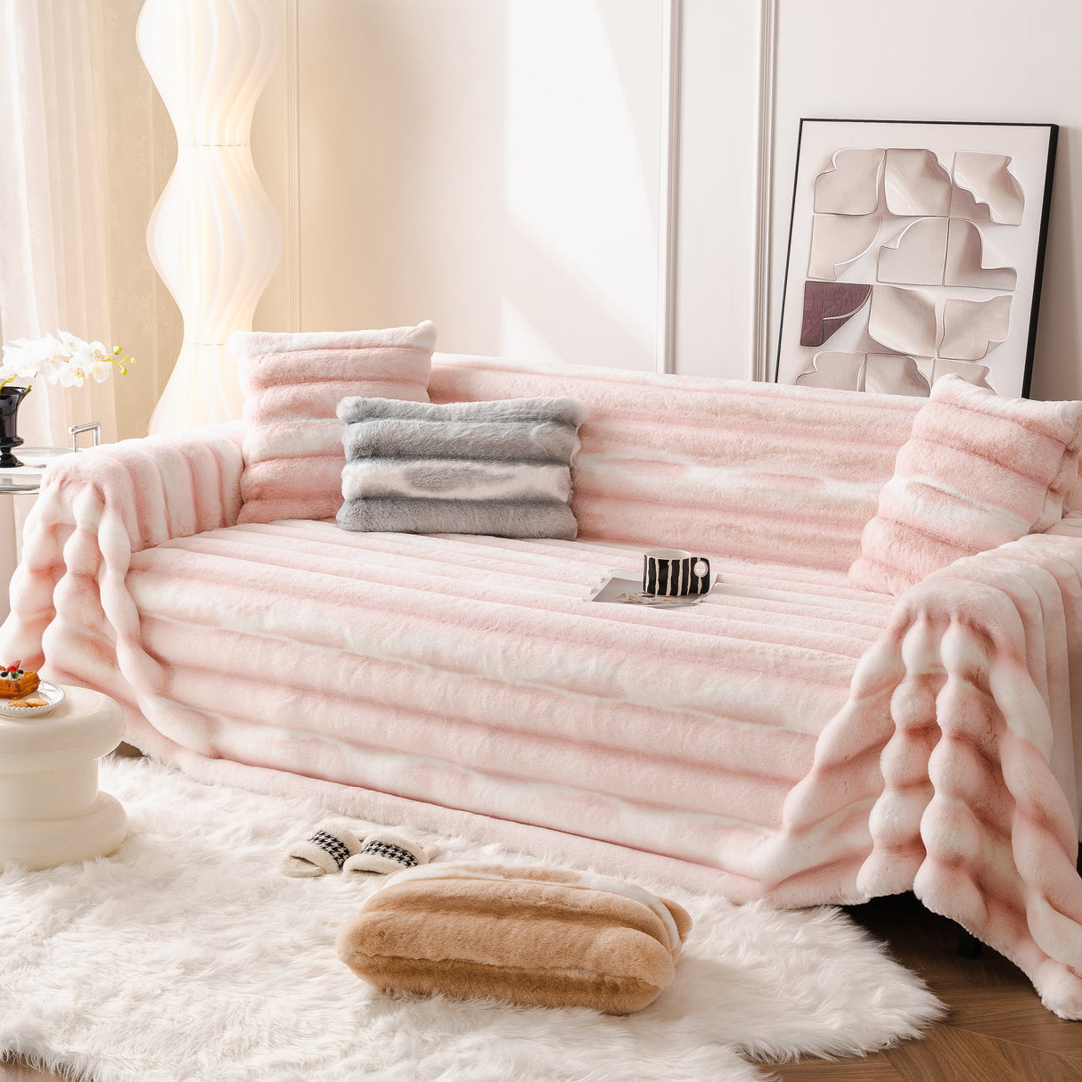 Ultra Soft Faux Fur Couch Cover – Large, Fluffy, and Elegant Sofa Throw Blanket