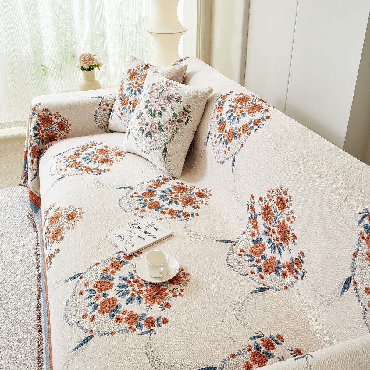 Charming French Country Floral Basket Sofa Throw Cover Rustic Farmhouse-Style Couch Cover Blankets