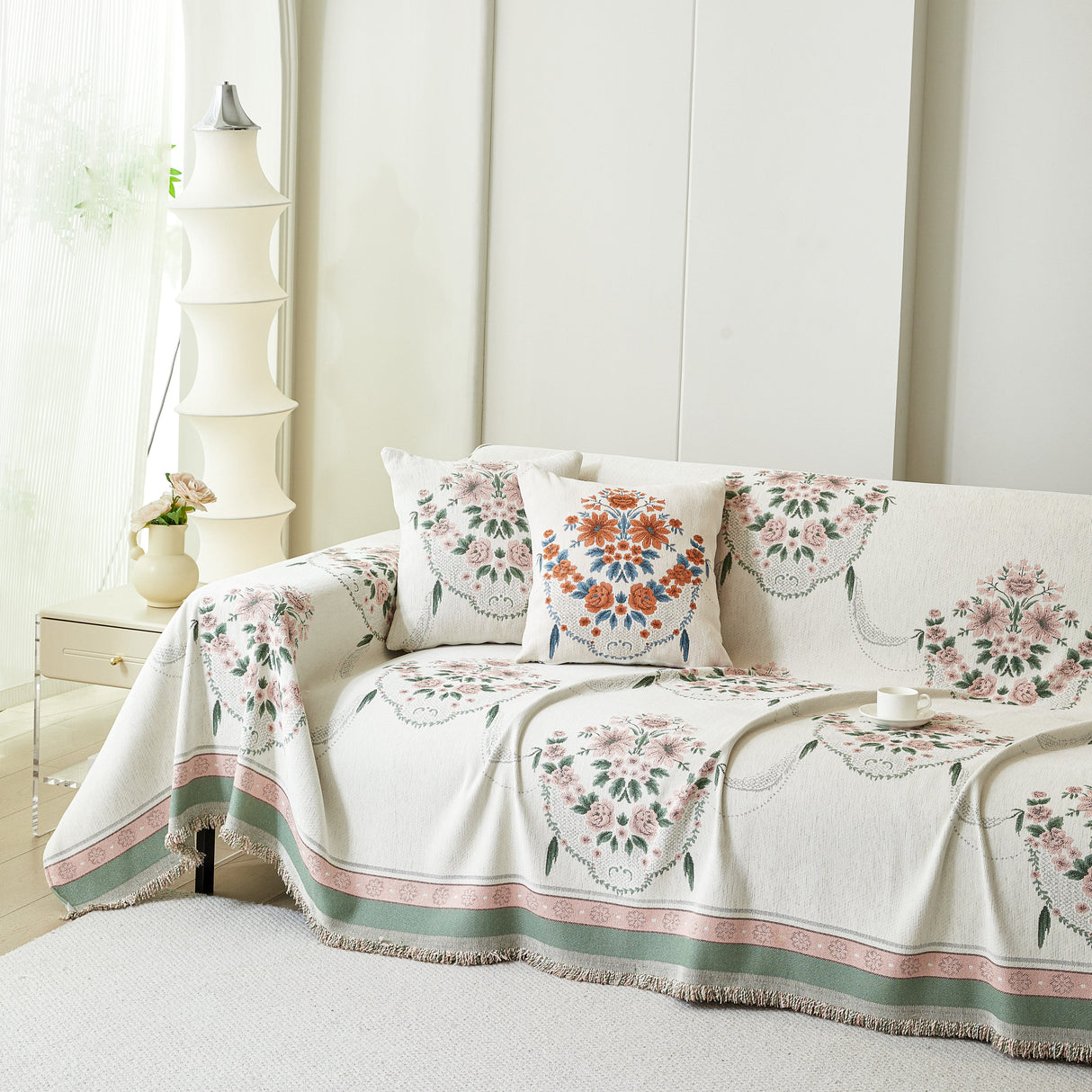 Charming French Country Floral Basket Sofa Throw Cover Rustic Farmhouse-Style Couch Cover Blankets