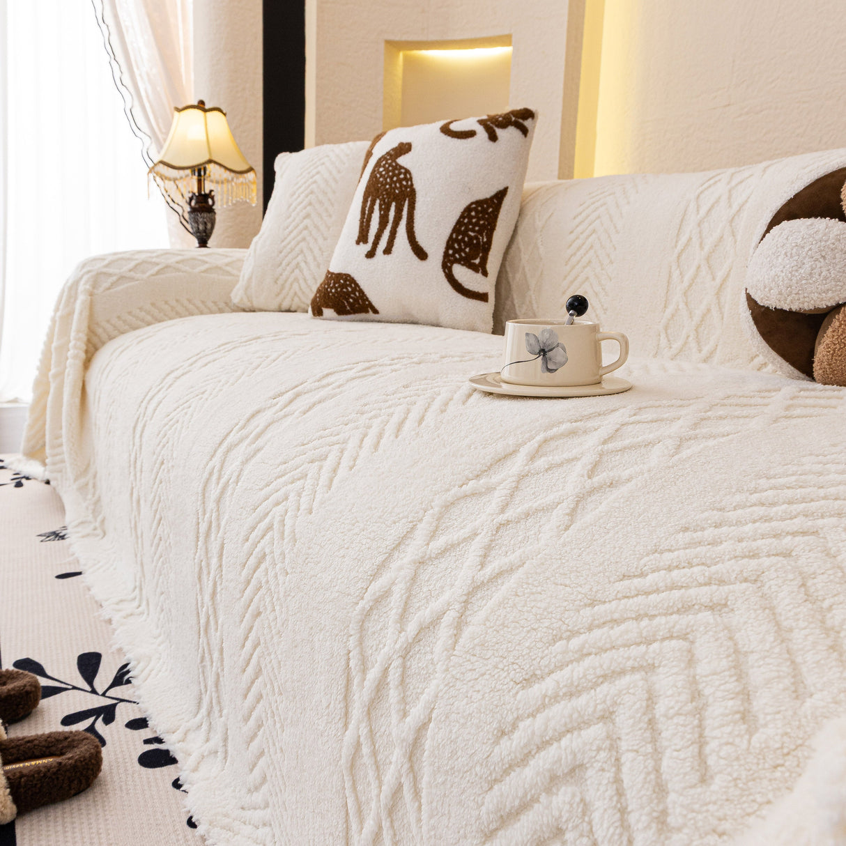 Plush Fleece Sofa Cover with 3D Cable Knit Texture Soft Cozy Warm Sofa Throw Blanket