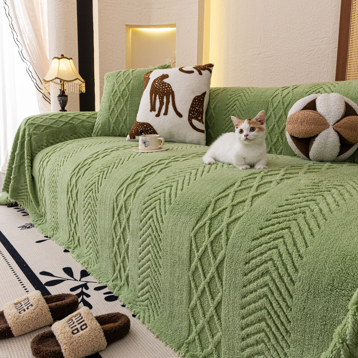 Plush Fleece Sofa Cover with 3D Cable Knit Texture Soft Cozy Warm Sofa Throw Blanket