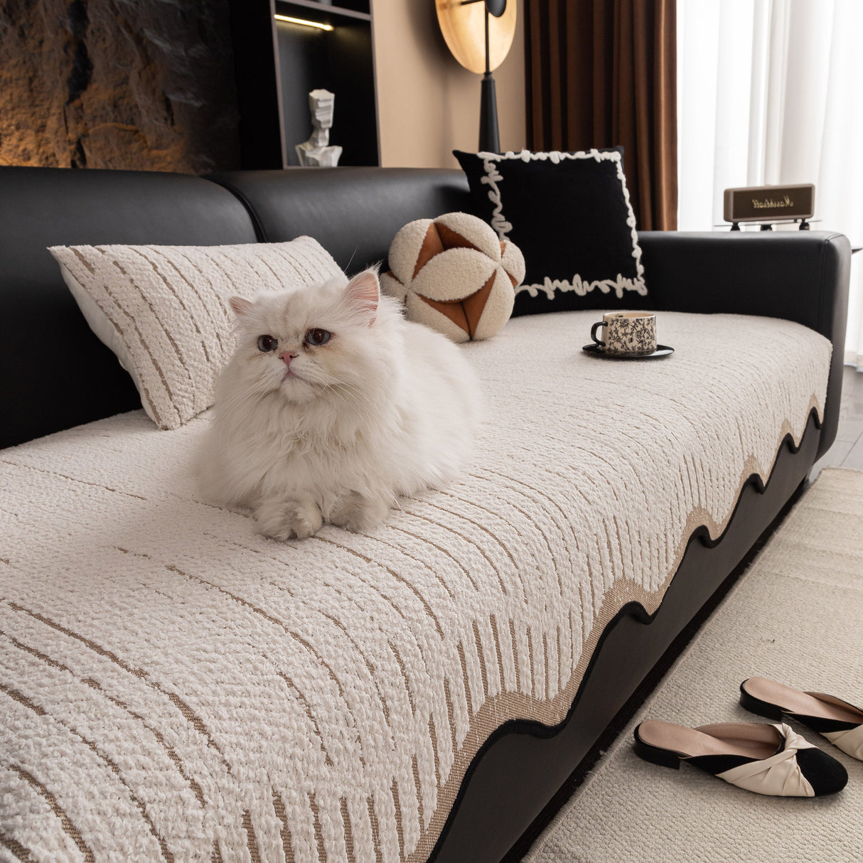 Textured Sofa Seat Cover with Wave Edge – Non-Slip, Washable Couch Throw Protector