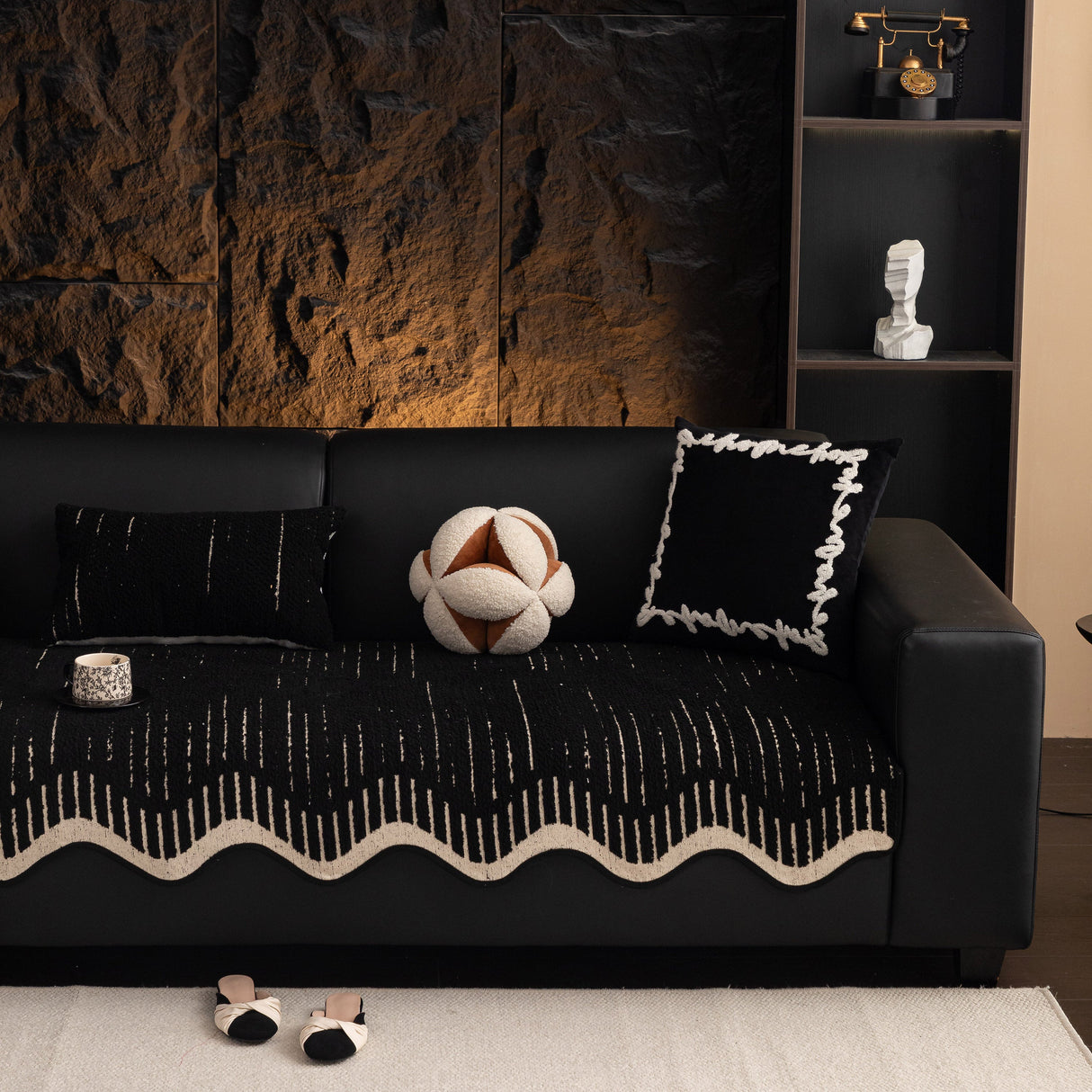 Textured Sofa Seat Cover with Wave Edge – Non-Slip, Washable Couch Throw Protector