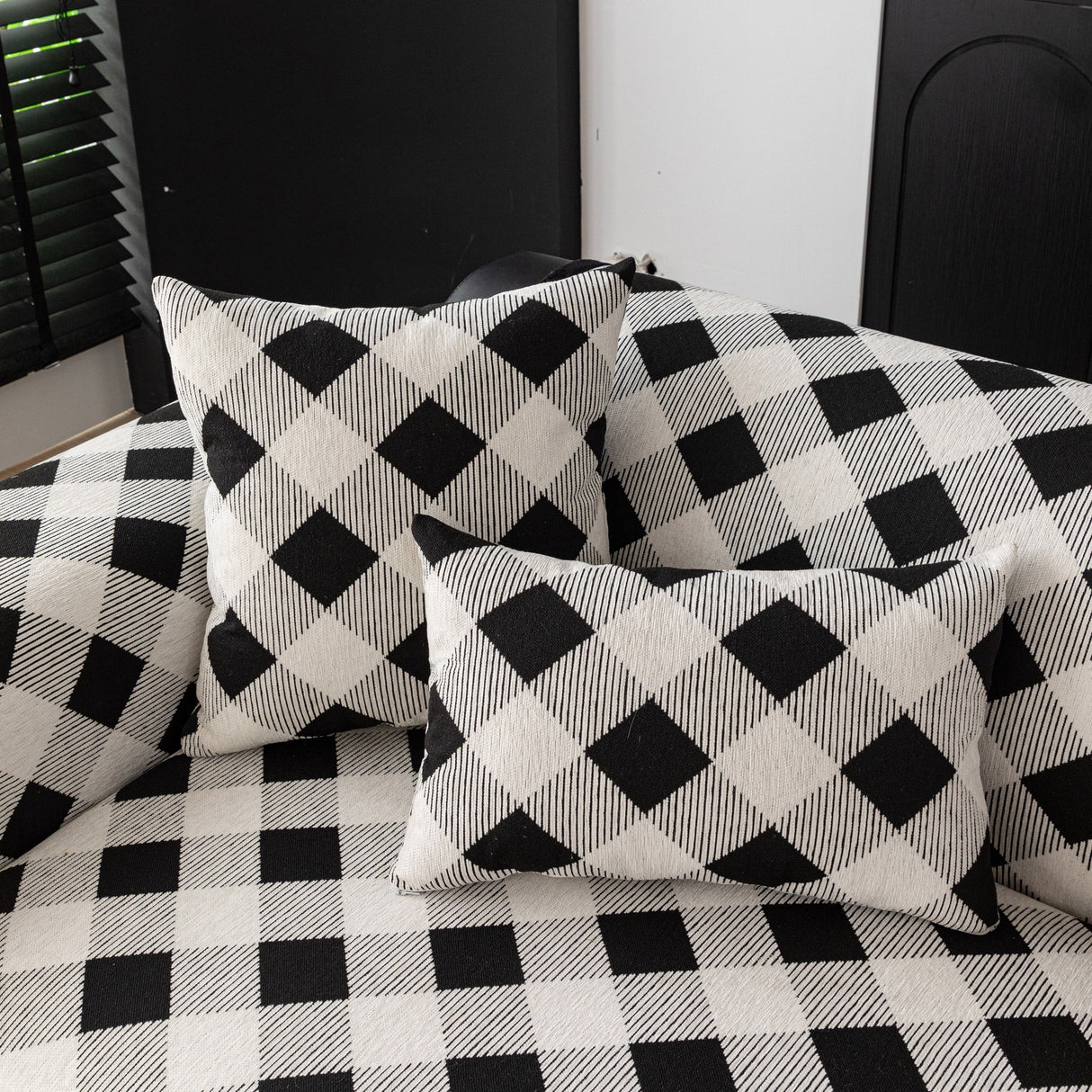 Non-Slip Chenille Sofa Slipcover Modern Geometric Sofa Protector Fits Most Sofas